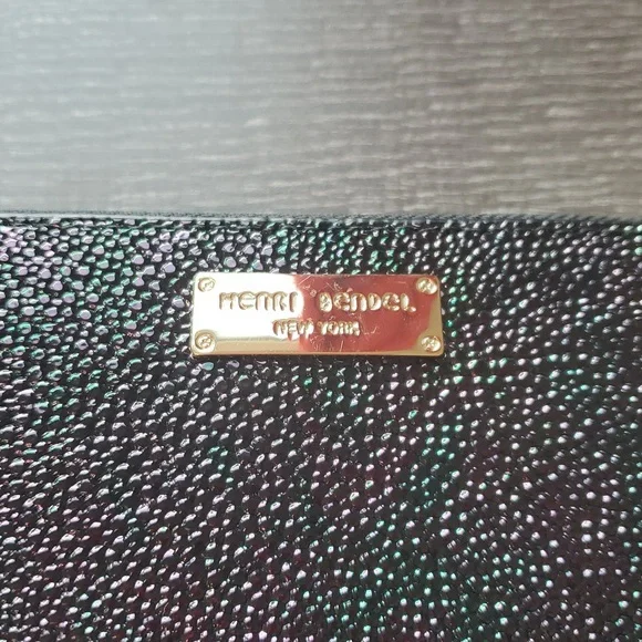 Henri Bendel Petrol Continental Wallet - Picture 2 of 7